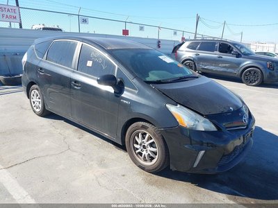 2013 Toyota Prius V