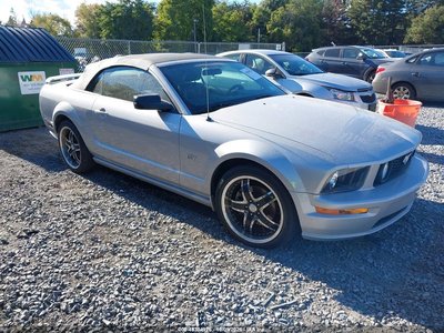 2005 Ford Mustang