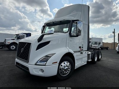 2019 Volvo Vnr64t