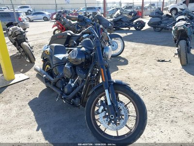 2021 Harley-Davidson FXLRS
