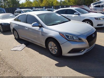 2017 Hyundai Sonata Hybrid