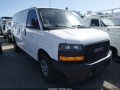2022 GMC Savana