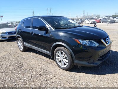 2017 Nissan Rogue Sport