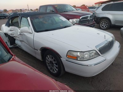 2006 Lincoln Town Car