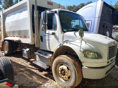 2014 Freightliner M2