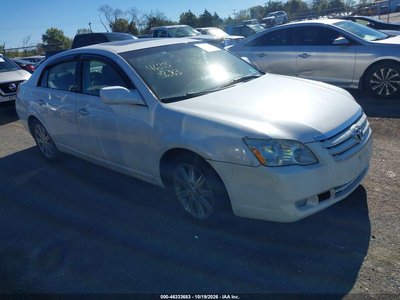 2005 Toyota Avalon