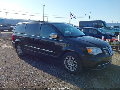 2015 Chrysler Town & Country