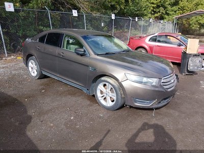 2015 Ford Taurus