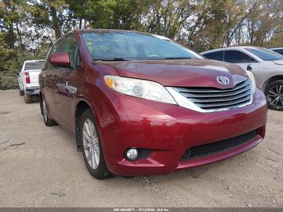 2013 Toyota Sienna