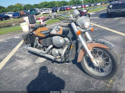 1998 Honda Vt750