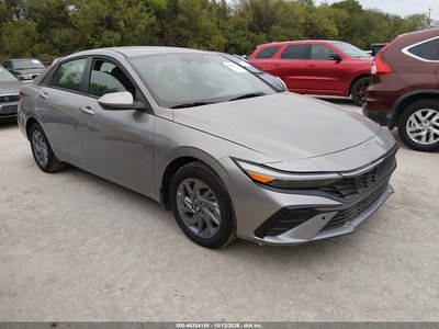 2025 Hyundai Elantra Hybrid