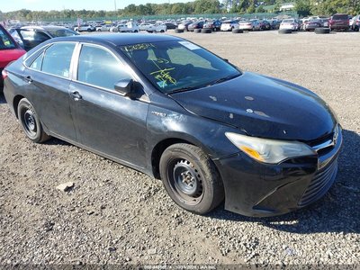 2016 Toyota Camry Hybrid