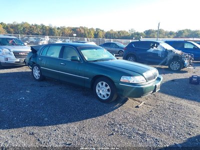 2007 Lincoln Town Car