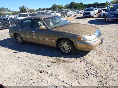 1998 Lincoln Town Car