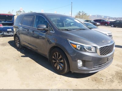 2015 Kia Sedona