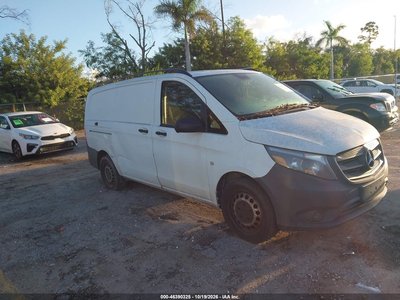 2016 Mercedes-Benz Metris