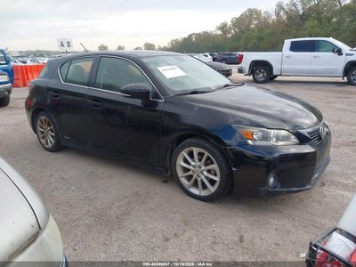 2013 Lexus CT 200h