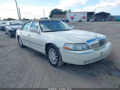 2007 Lincoln Town Car