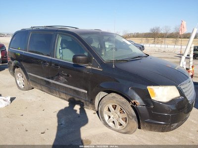 2009 Chrysler Town & Country