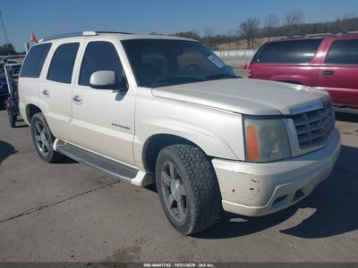 2002 Cadillac Escalade