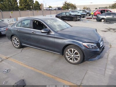 2015 Mercedes-Benz C 300