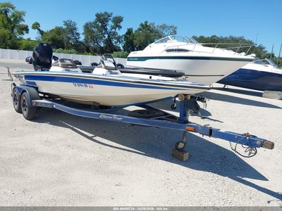 2000 Blazer Welding & Trailers 20'