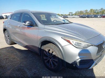 2017 Infiniti QX30