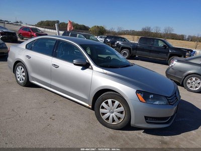 2013 Volkswagen Passat