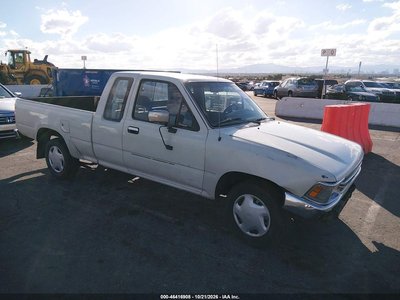 1990 Toyota Pickup