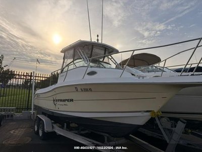2005 SeaSwirl Cabin