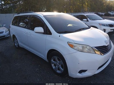 2012 Toyota Sienna