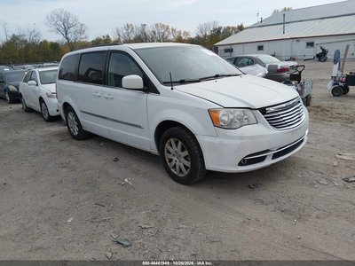 2014 Chrysler Town & Country